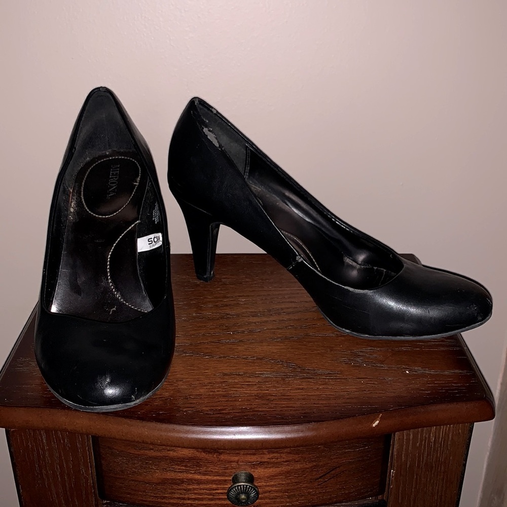 3inch black Merona heels